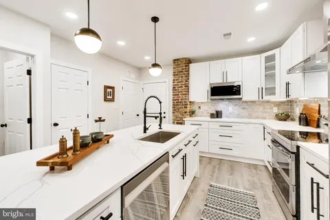 $739,000 | 2553 Alabama Avenue Southeast, Washington, DC 20020