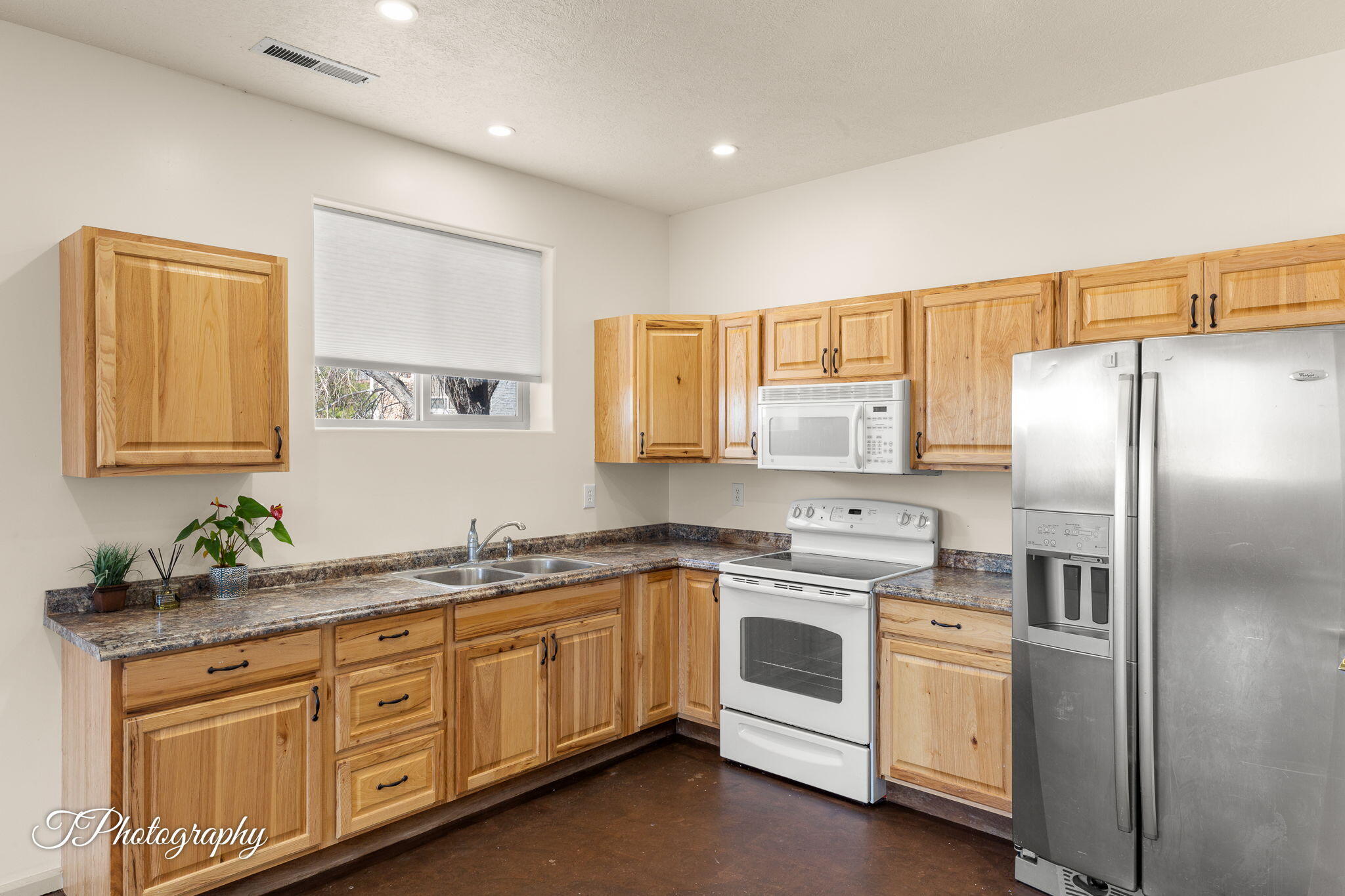 342 East Foothill Circle Central, UT 84722 - Photo 41 of 50 Basement kitchen