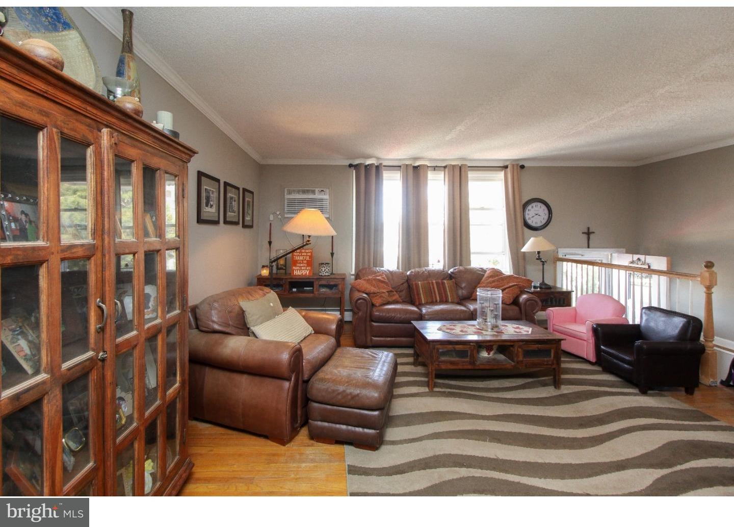 3858 Salina Road Philadelphia, PA 19154 - Photo 5 of 24 Gallery Image 5