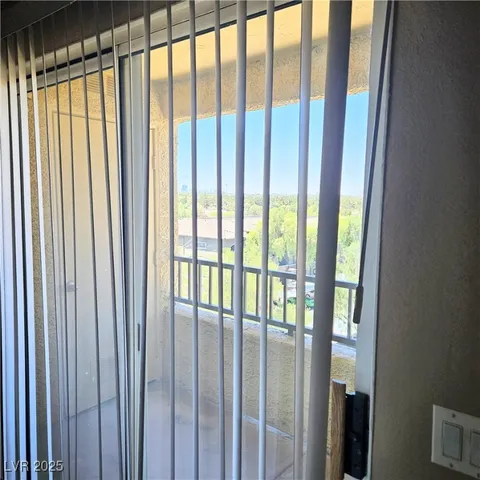 $1,335 | 2120 Ramrod Avenue, Unit 1226, Henderson, NV 89014