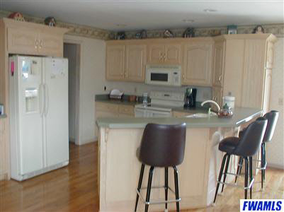 1522 North River Road West Albion, IN 46701 - Photo 7 of 12 Gallery Image 7