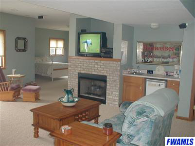 1522 North River Road West Albion, IN 46701 - Photo 10 of 12 Gallery Image 10