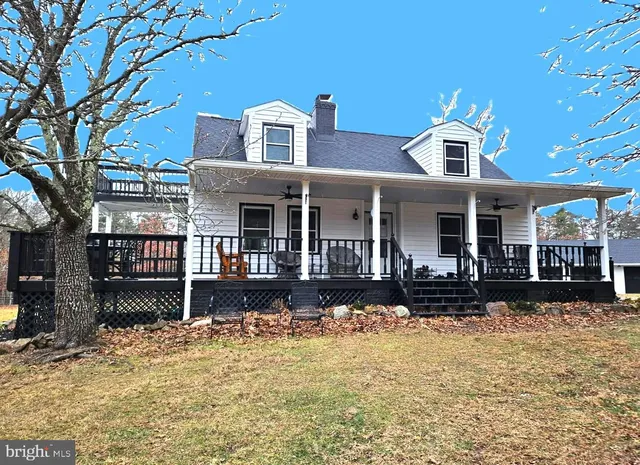 $799,900 | 654 Soper Lane, Paw Paw, WV 25434