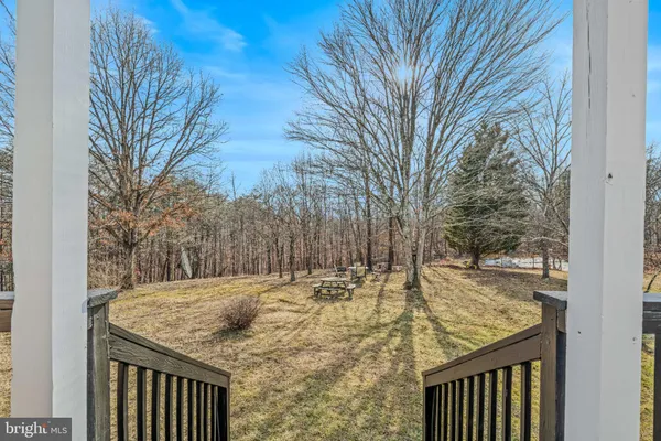$799,900 | 654 Soper Lane, Paw Paw, WV 25434