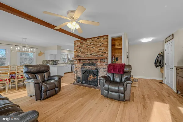 $799,900 | 654 Soper Lane, Paw Paw, WV 25434