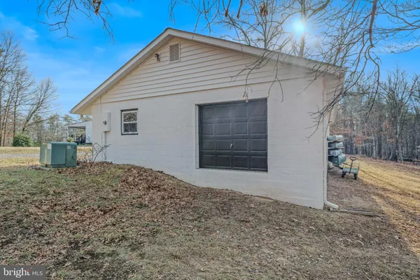 $799,900 | 654 Soper Lane, Paw Paw, WV 25434