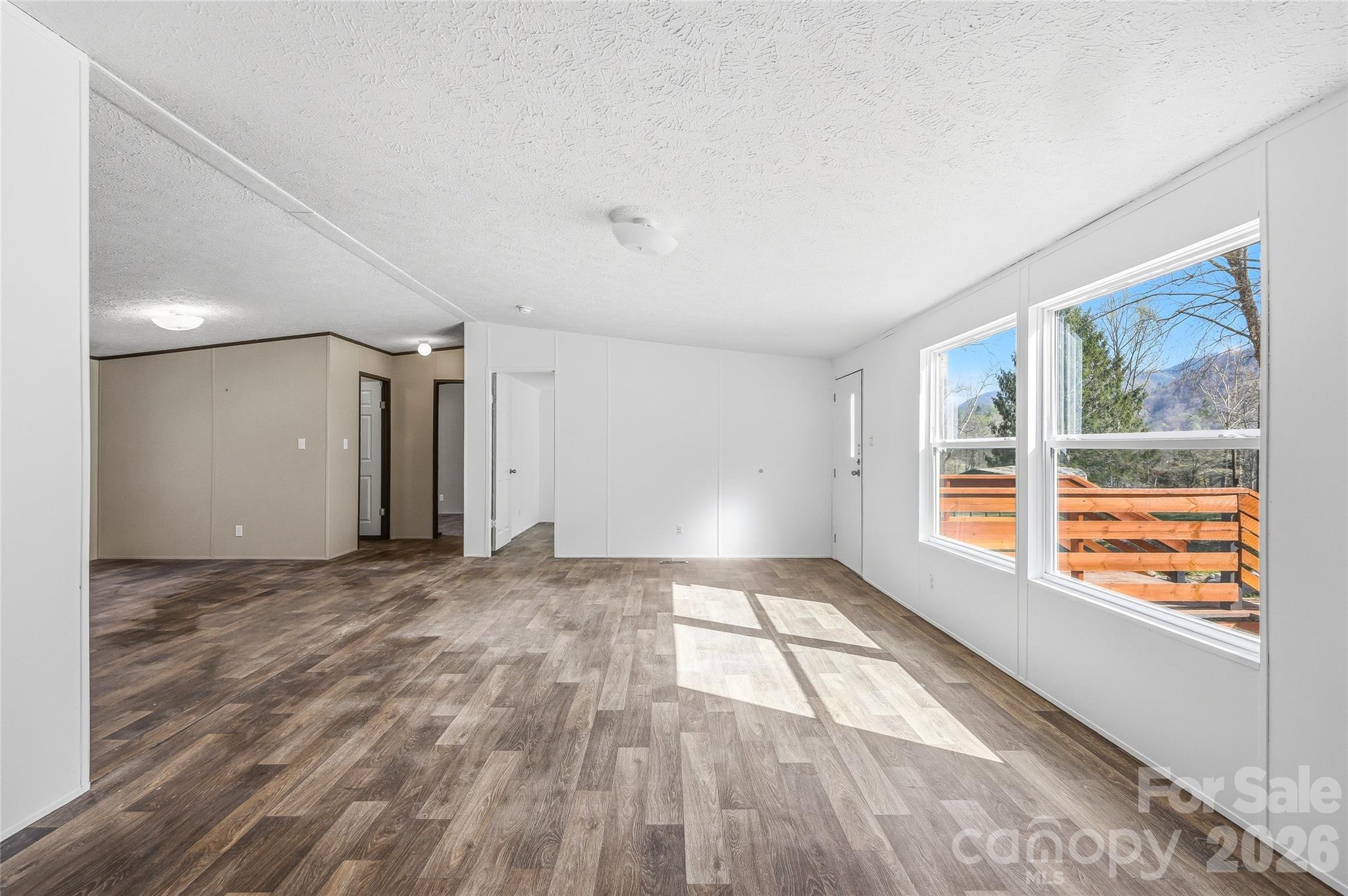 45 Alan Retreat Road Hendersonville, NC 28792 - Photo 7 of 37