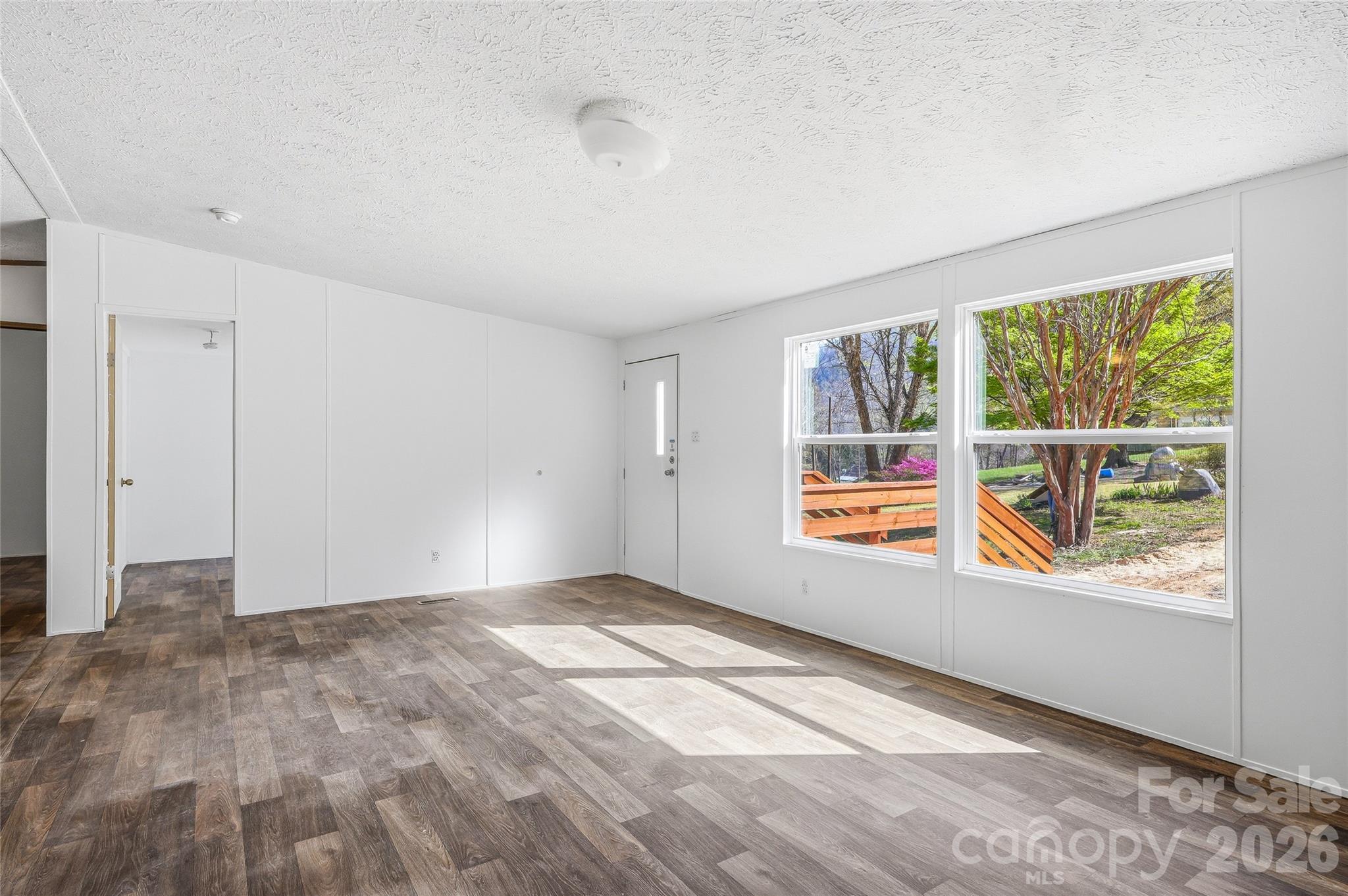 45 Alan Retreat Road Hendersonville, NC 28792 - Photo 10 of 37