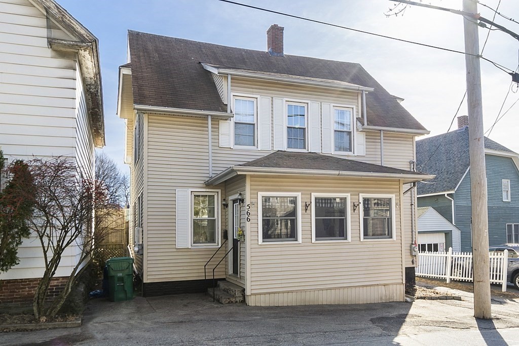 566 Brook Street Clinton, MA 01510 - Photo 1 of 22 Gallery Image 1