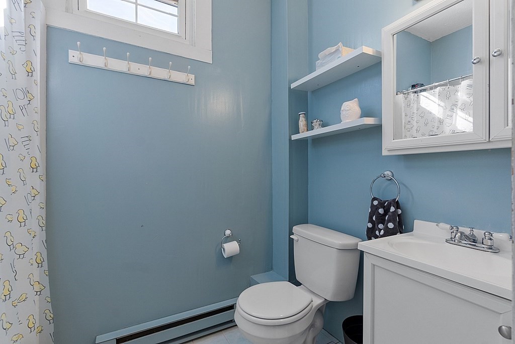 566 Brook Street Clinton, MA 01510 - Photo 16 of 22 Gallery Image 16