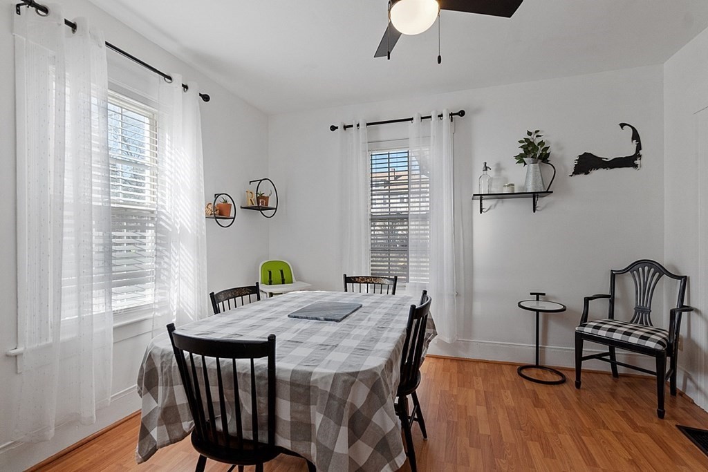 566 Brook Street Clinton, MA 01510 - Photo 4 of 22 Gallery Image 4