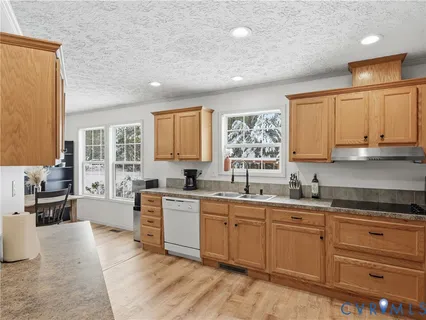 $325,000 | 13520 Dykeland Road, Amelia Court House, VA 23002