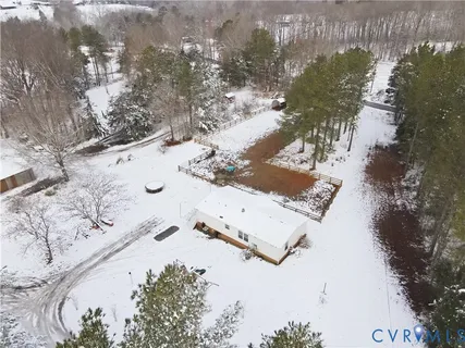 $325,000 | 13520 Dykeland Road, Amelia Court House, VA 23002