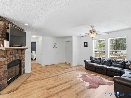 $325,000 | 13520 Dykeland Road, Amelia Court House, VA 23002