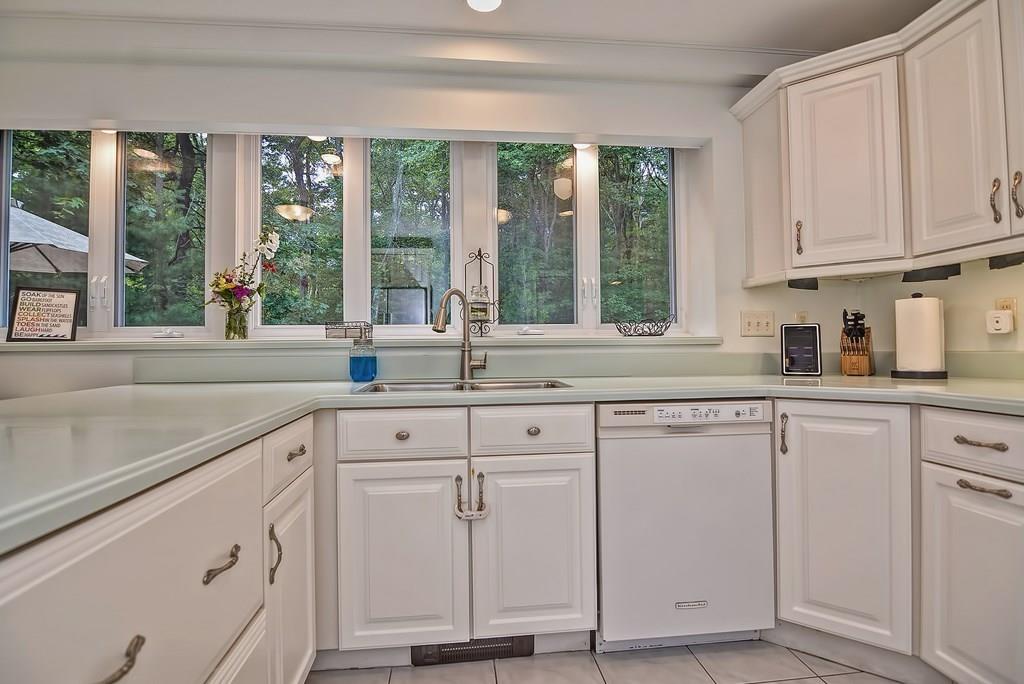 109 Howe Street Ashland, MA 01721 - Photo 8 of 42 Gallery Image 8