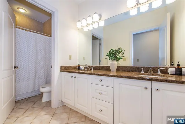 $1,850,000 | 3 Christopher Court, Montclair, NJ 07042