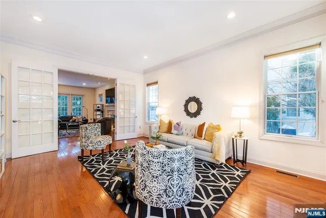 $1,850,000 | 3 Christopher Court, Montclair, NJ 07042