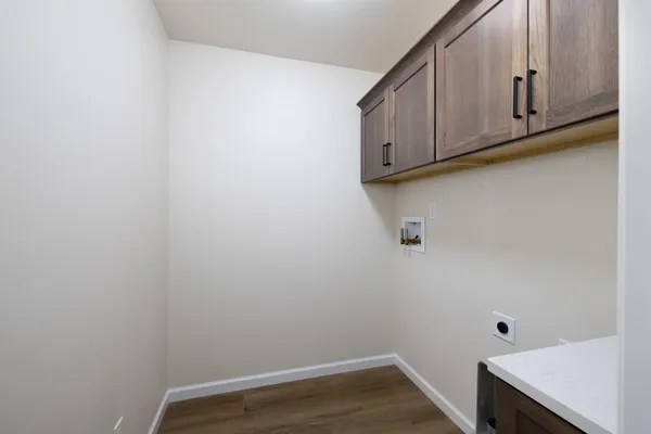 $489,900 | 270 Southern Drive, Holmen, WI 54636