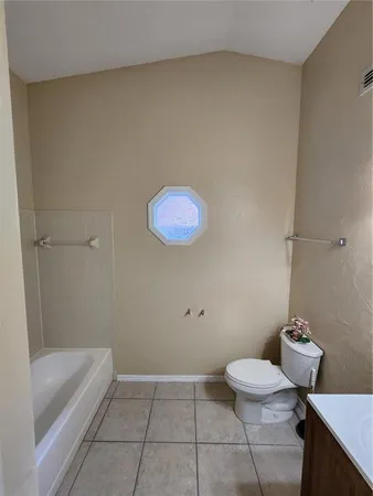 $2,300 | 5820 Alstrum Drive, Port Orange, FL 32127