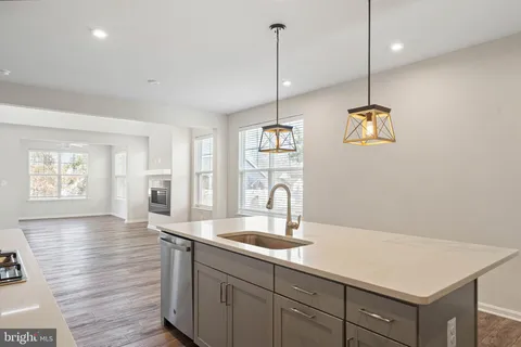 $695,000 | 33155 Oyster Cove Drive, Lewes, DE 19958