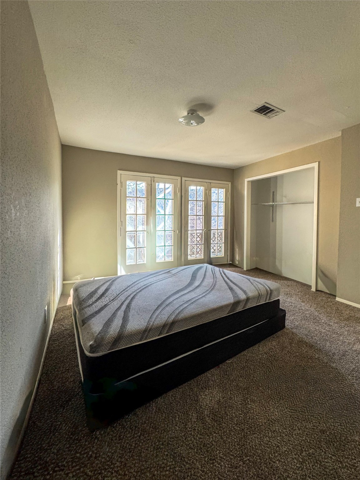 7910 Grove Ridge Drive Houston, TX 77061 - Photo 5 of 17