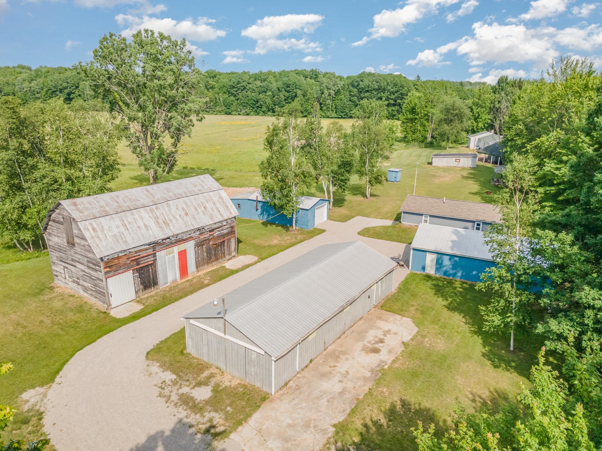 4241 East Bombay Road Midland, MI 48642 - Photo 19 of 34