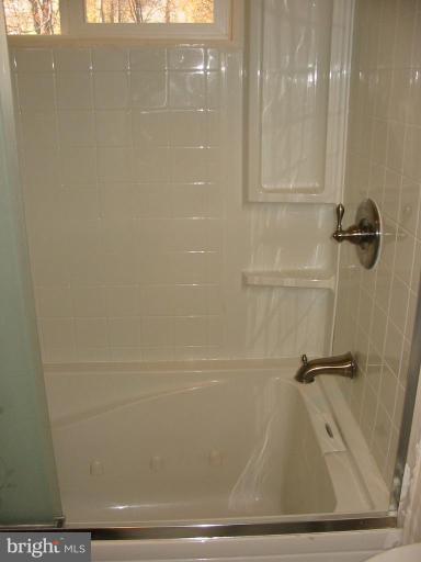 7910 Belgaro Road Laurel, MD 20723 - Photo 20 of 30 Bath #3