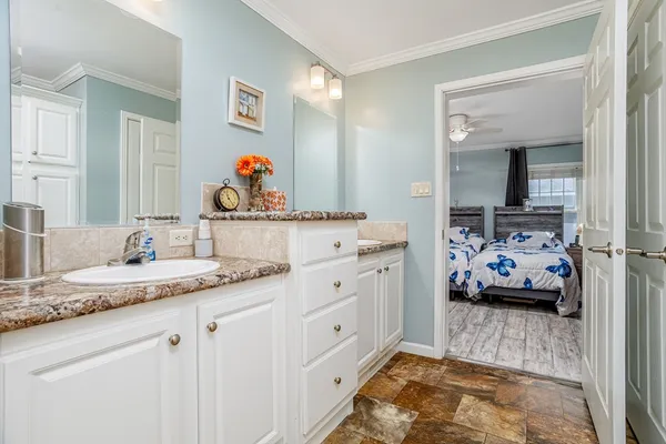 $440,000 | 141 Opal Lane, Gardner, MA 01440
