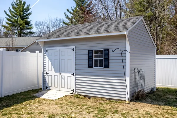 $440,000 | 141 Opal Lane, Gardner, MA 01440