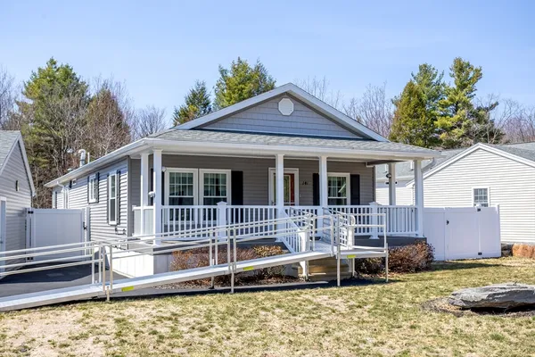 $440,000 | 141 Opal Lane, Gardner, MA 01440