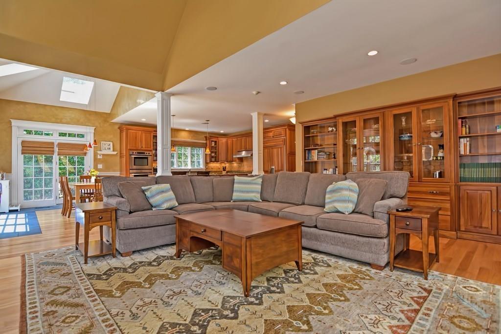 218 Broad Meadow Road Needham, MA 02492 - Photo 8 of 42