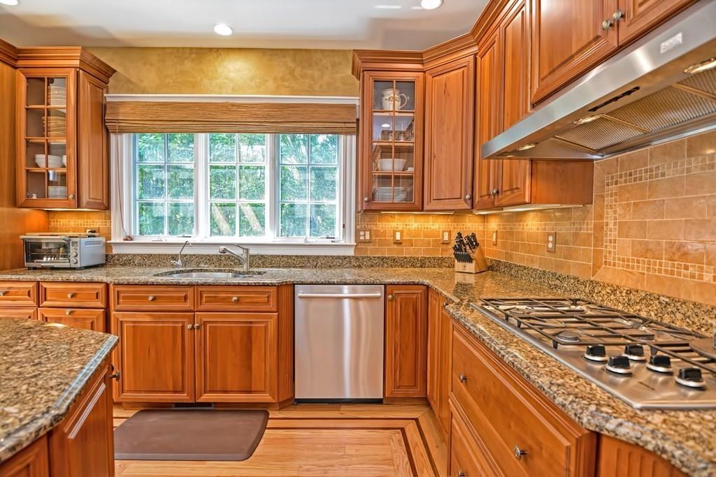 218 Broad Meadow Road Needham, MA 02492 - Photo 10 of 42