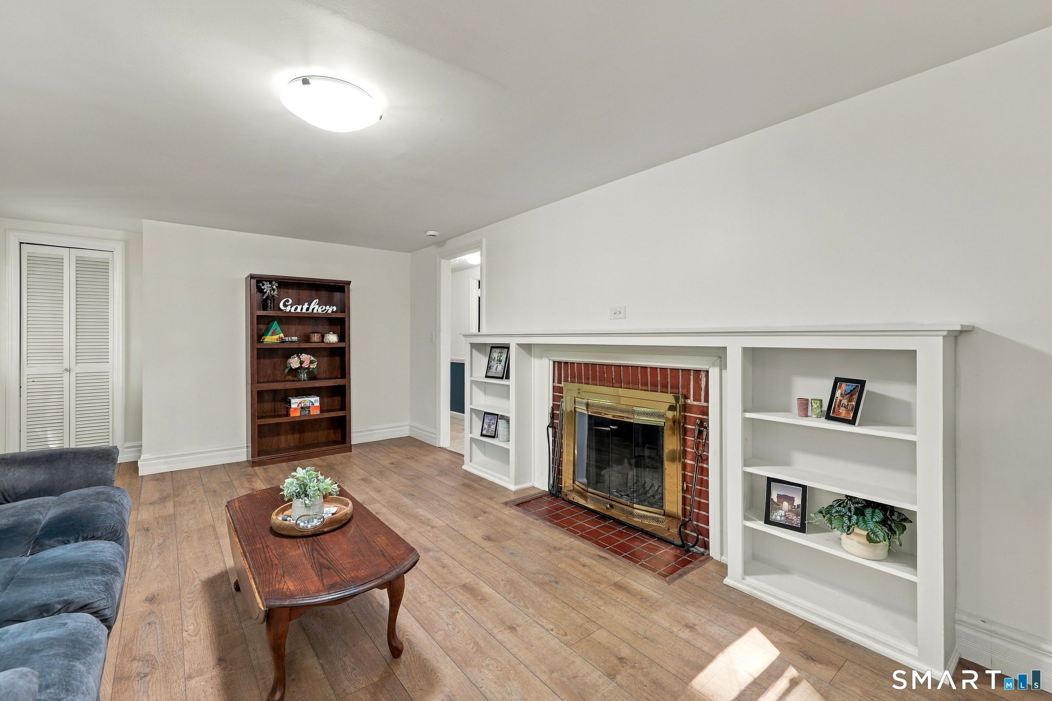 170 West Mountain Road Simsbury, CT 06092 - Photo 5 of 28 Gallery Image 5