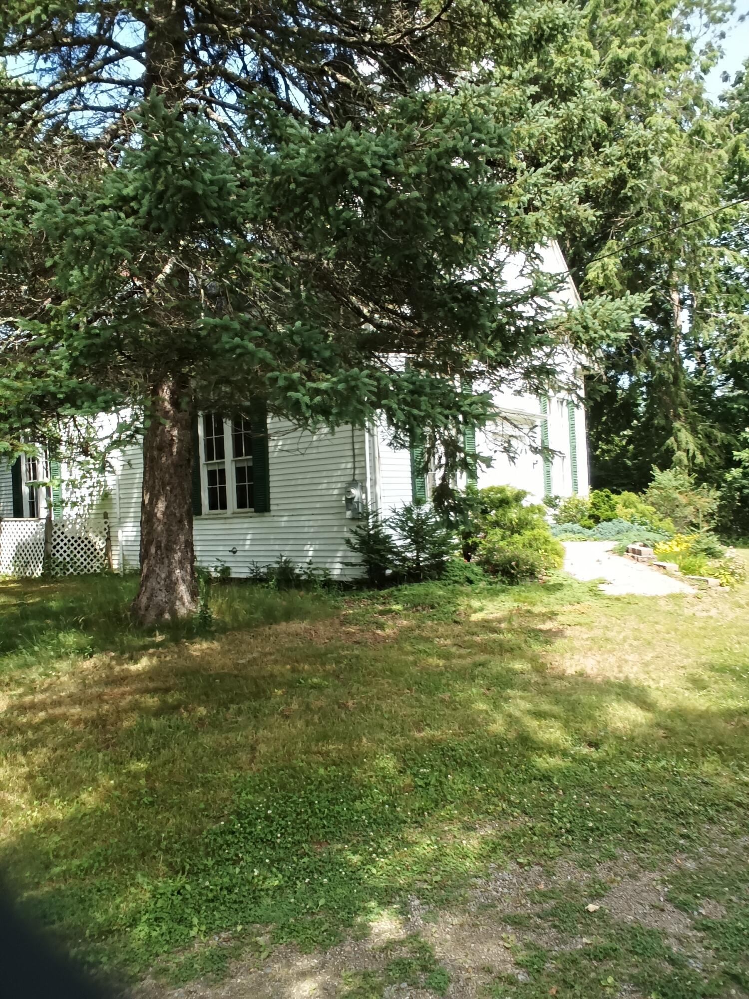 35 Saturday Cove Road Northport, ME 04849 - Photo 4 of 15 Inviting