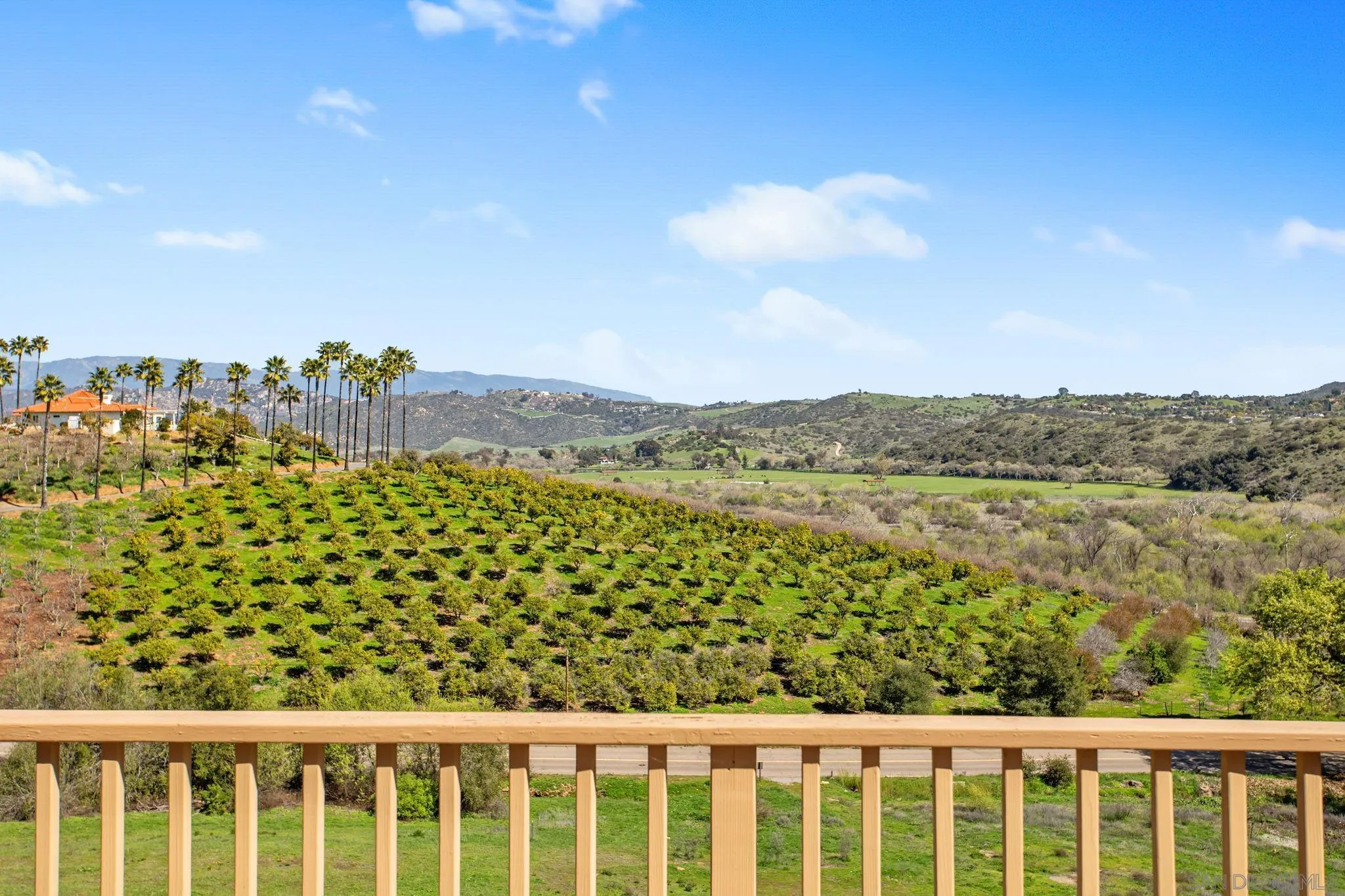 4489 Fallsbrae Road Fallbrook, CA 92028 - Photo 33 of 46 a view of a city