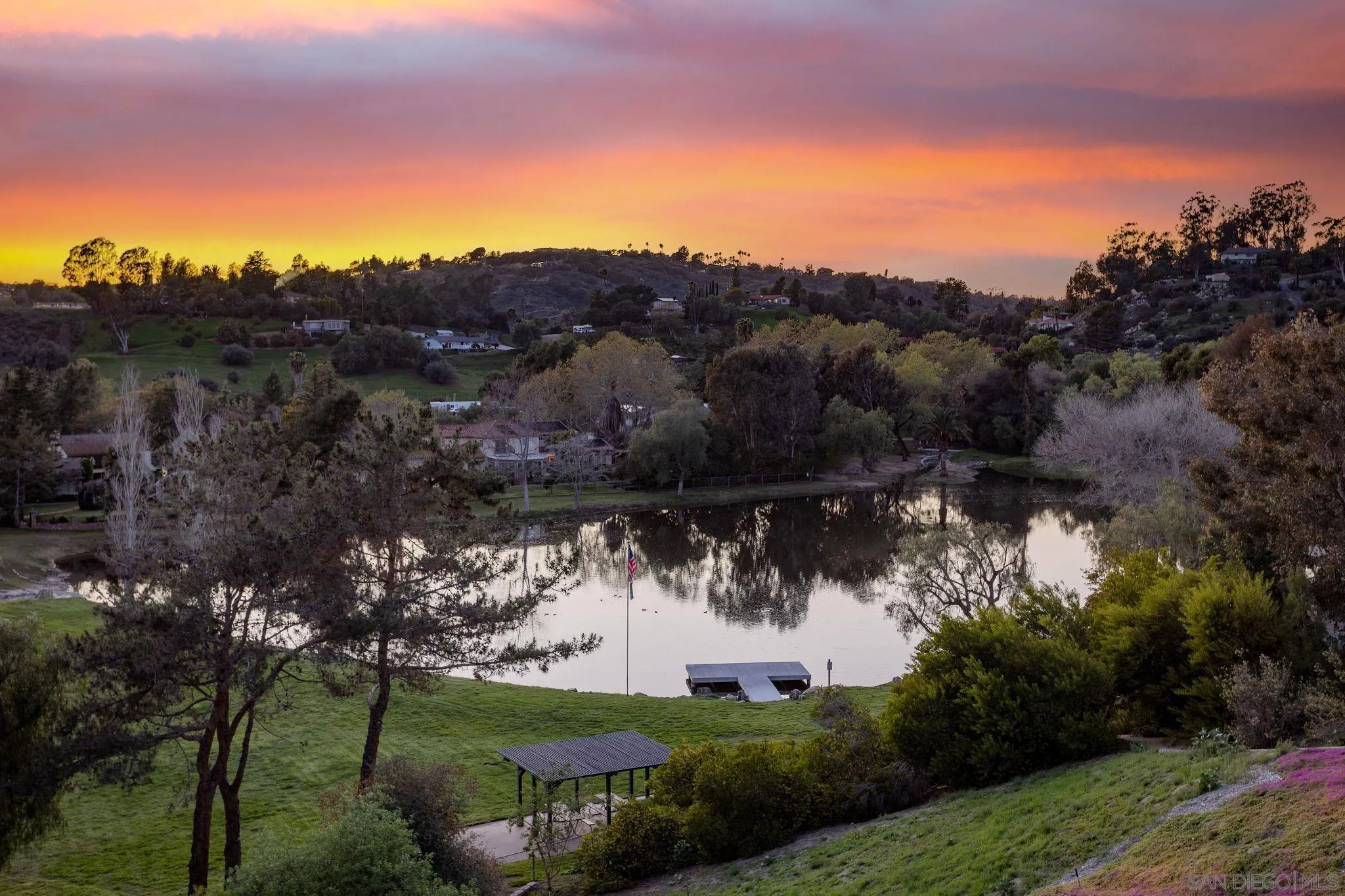 4489 Fallsbrae Road Fallbrook, CA 92028 - Photo 42 of 46 a view of a back yard of a house