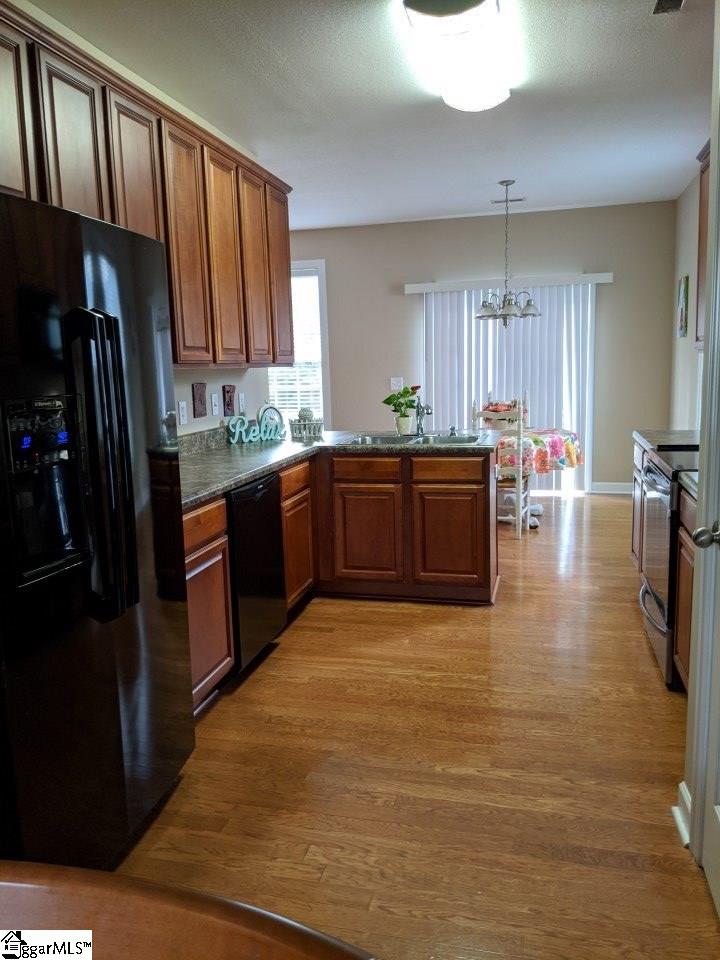 600 Yearling Road Greenville, SC 29617 - Photo 5 of 36 Gallery Image 5