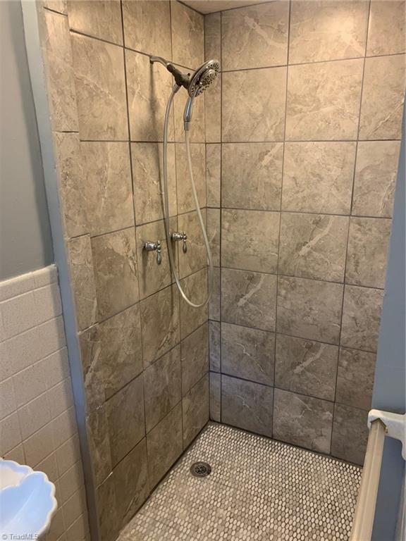 303 Owens Road Lexington, NC 27292 - Photo 13 of 19 Gallery Image 13