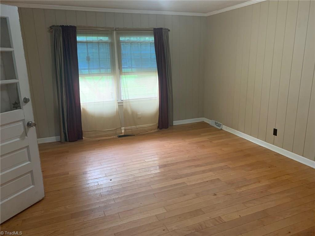 303 Owens Road Lexington, NC 27292 - Photo 7 of 19 Gallery Image 7