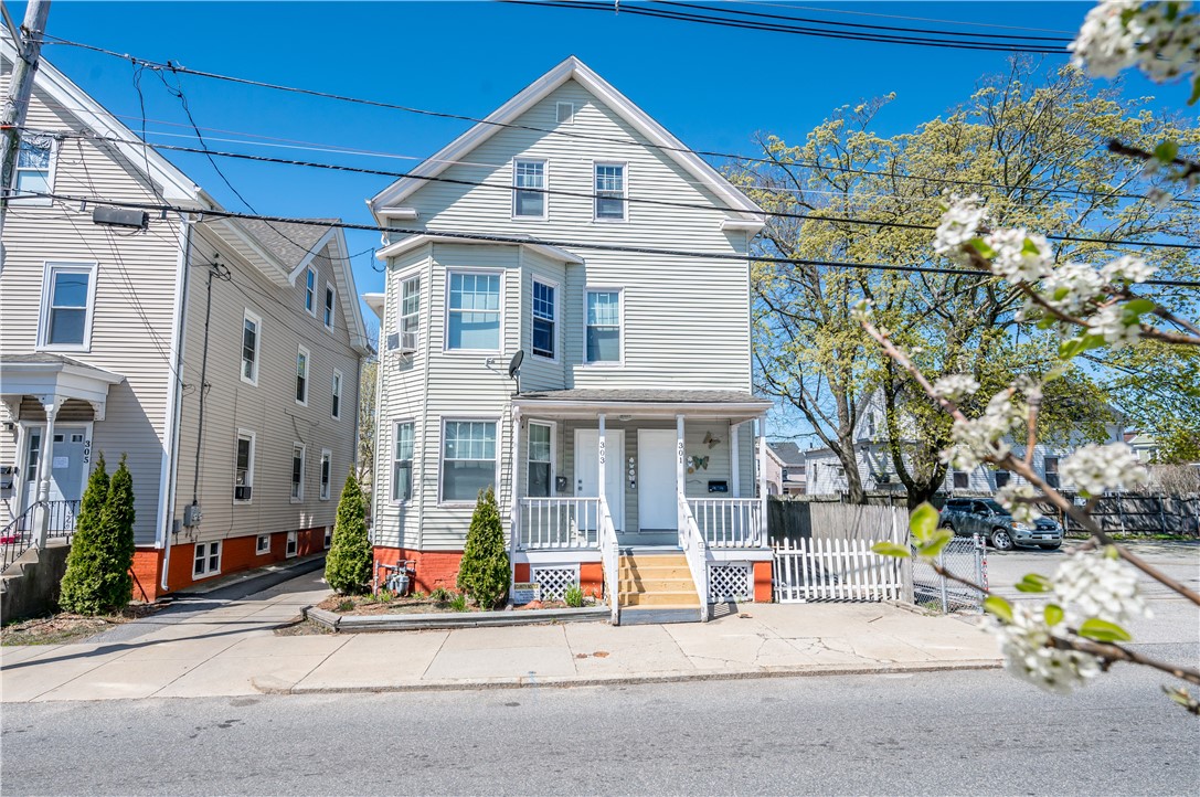 303 Bucklin Street Providence, RI 02907 - Photo 2 of 22