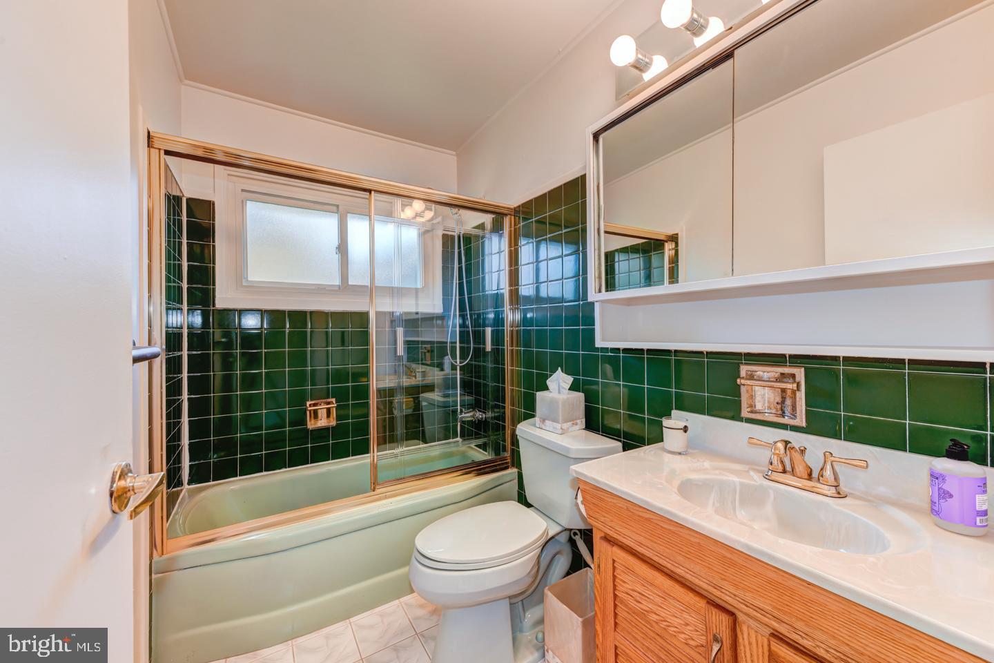 84 Sweetgum Road Levittown, PA 19056 - Photo 20 of 36 Gallery Image 20