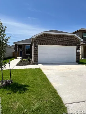 $1,700 | 11622 Black Rose, San Antonio, TX 78245