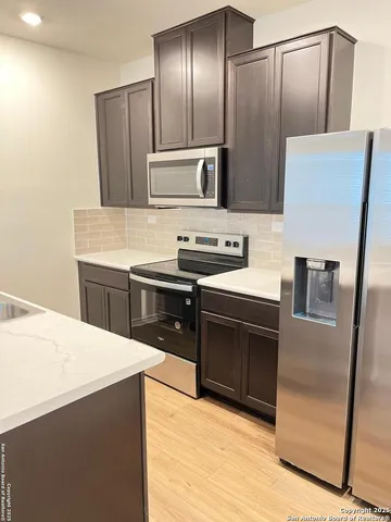 $1,700 | 11622 Black Rose, San Antonio, TX 78245