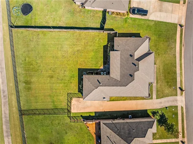 $379,500 | 221 Links Drive, Alexandria, LA 71303