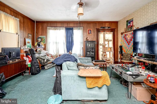 $169,000 | 76 Chestnut Street, Elmer, NJ 08318