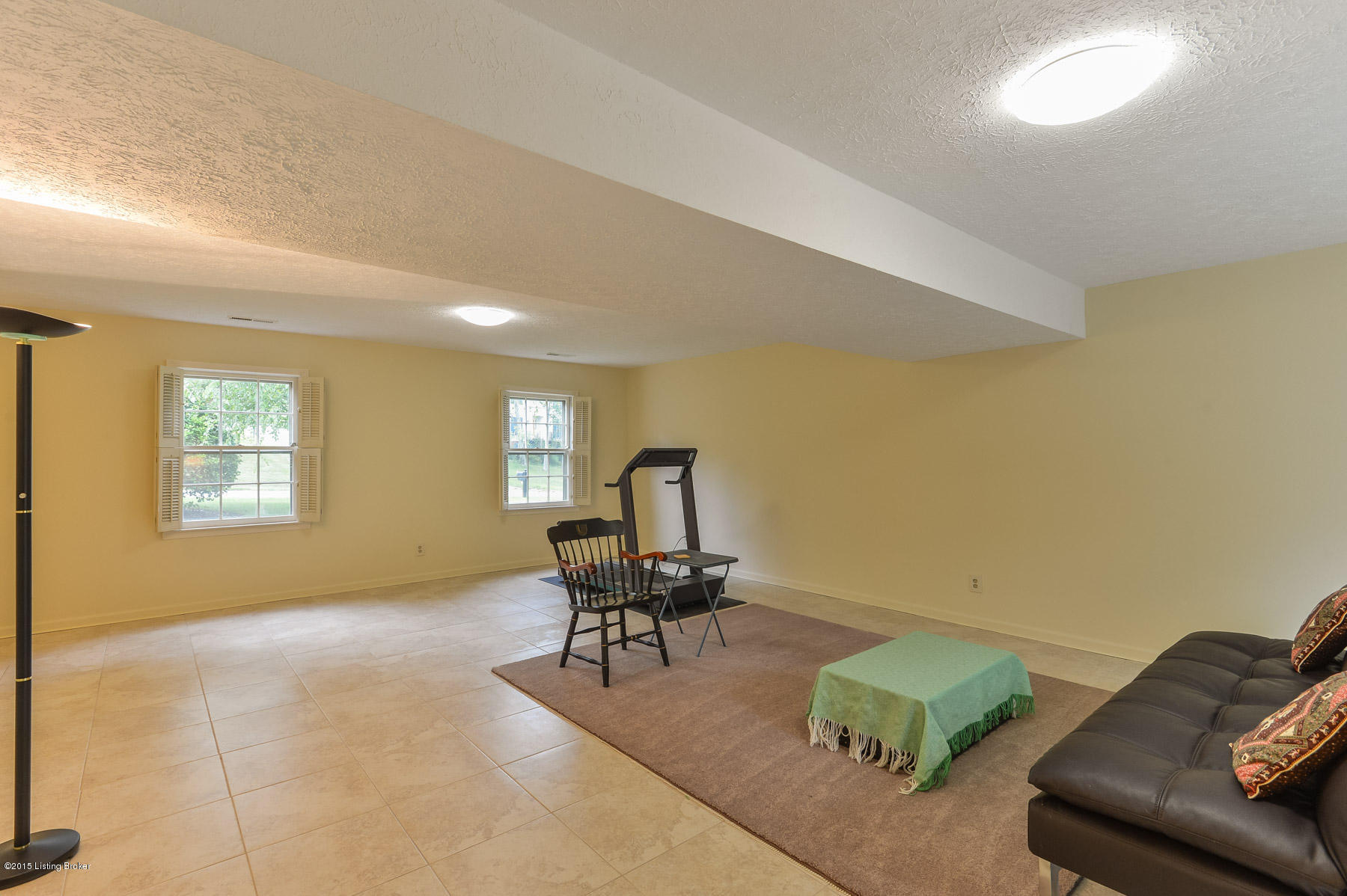 5513 Apache Road Louisville, KY 40207 - Photo 31 of 45 35