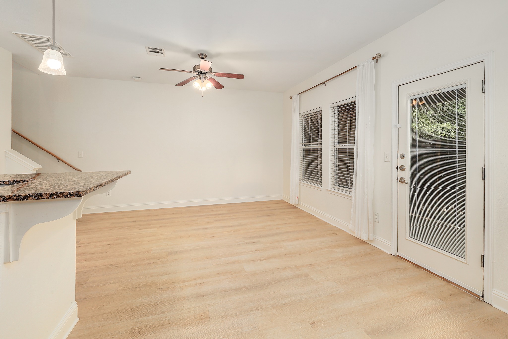 4803 A Pecan Springs Road, Unit B Austin, TX 78723 - Photo 10 of 27