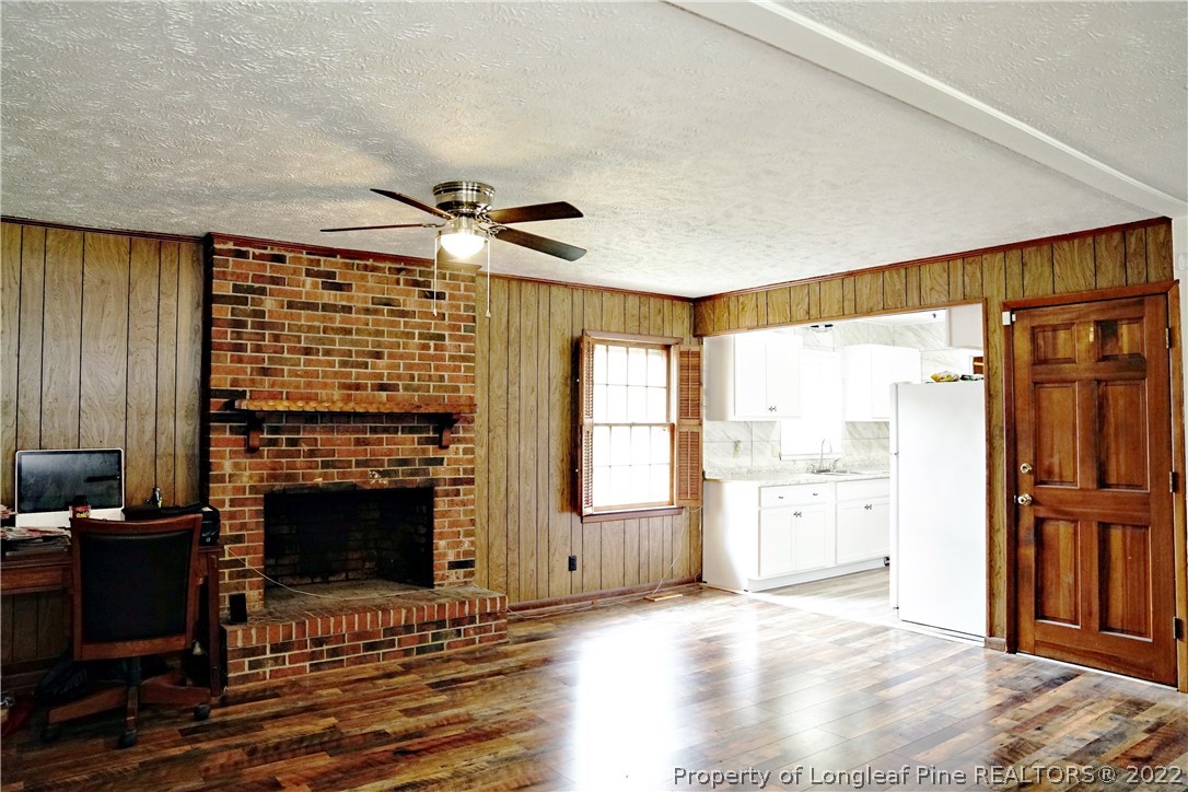 772 Myrtle Road Roseboro, NC 28382 - Photo 4 of 37 Gallery Image 4