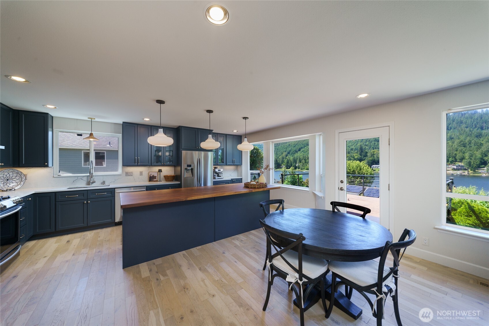 18820 Big Lake Ridge Place Mount Vernon, WA 98274 - Photo 16 of 40