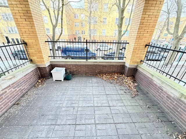 $1,750 | 3605 West Leland Avenue, Unit 1E, Chicago, IL 60625